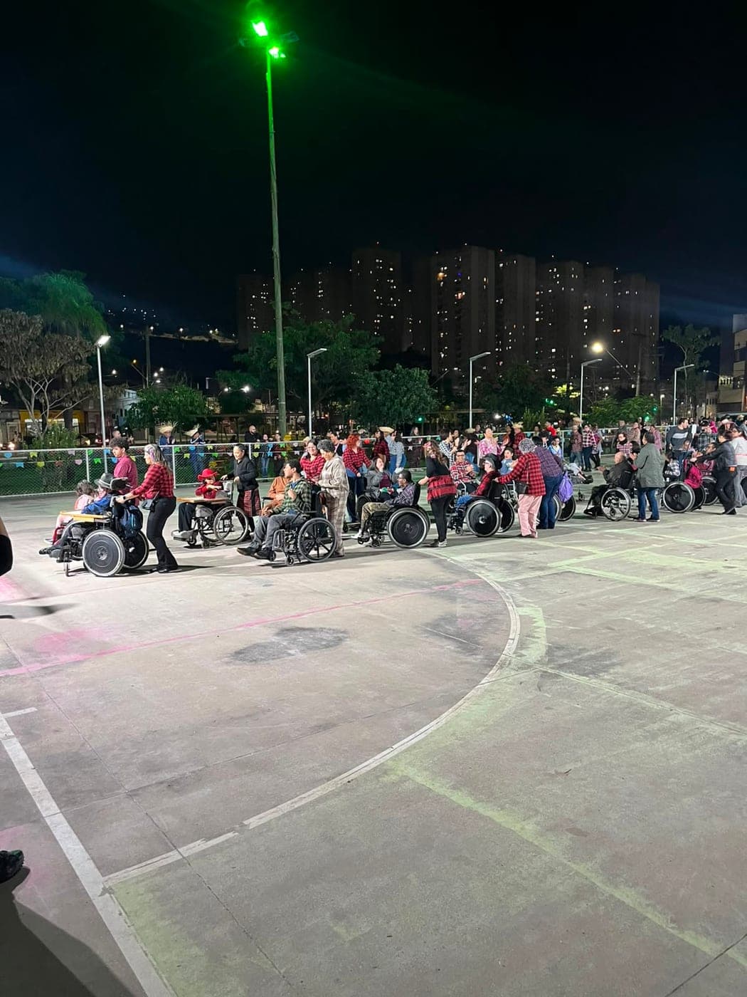 Registro da participação da APAE Barueri na Festa Junina da SDPD — 2