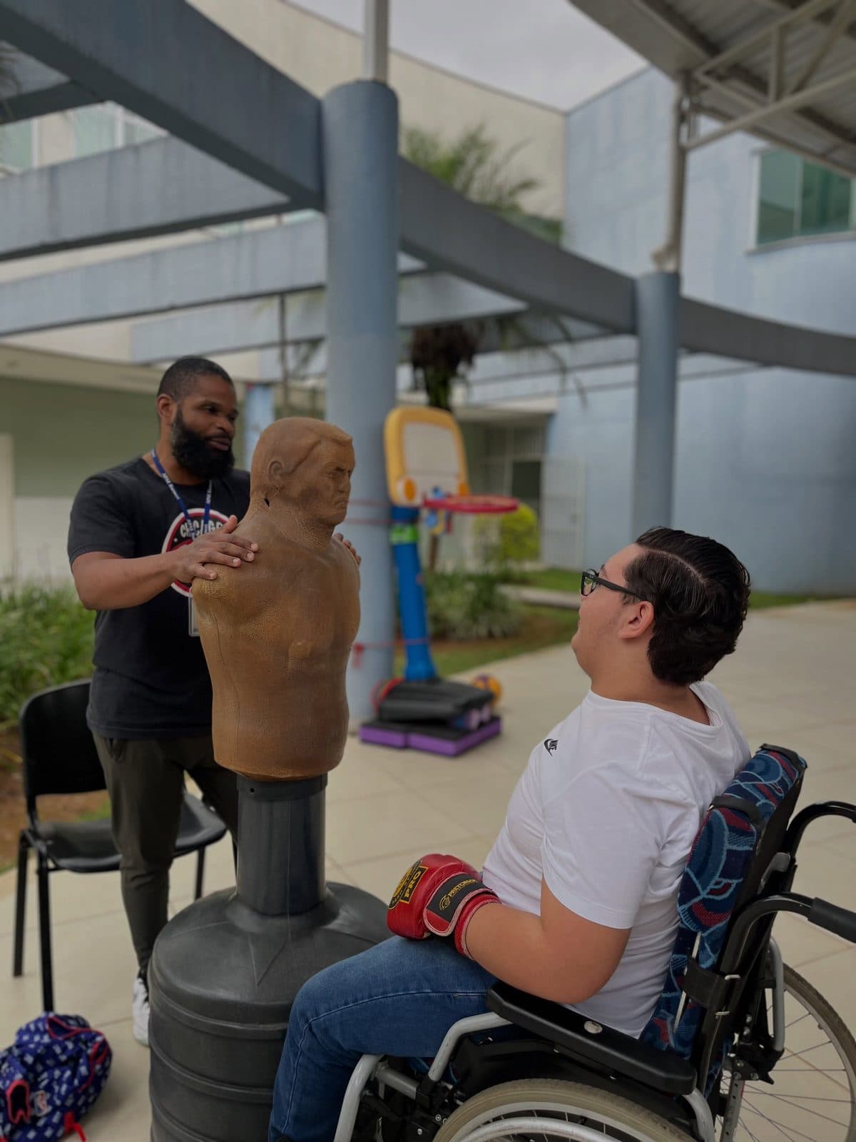 Na APAE Barueri, a Semana das Crianças é a Semana dos Esportes: bocha, boxe, brinquedos e muita torcida — foto 2