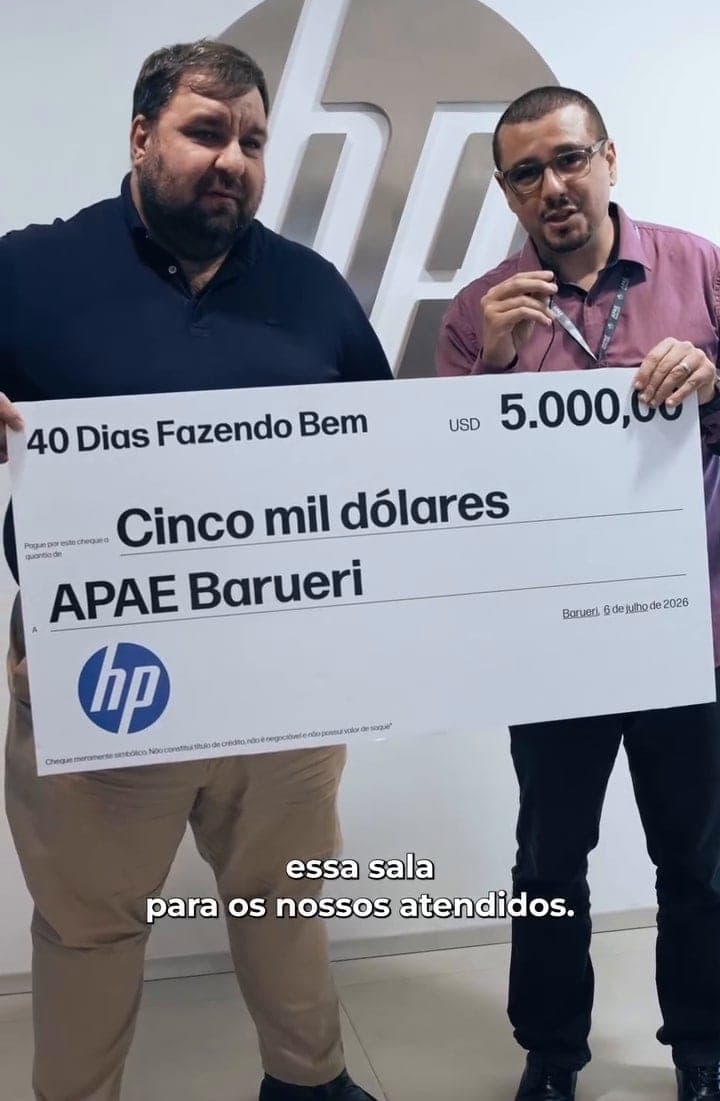 Registro da entrega da doação da HP à APAE Barueri — 9