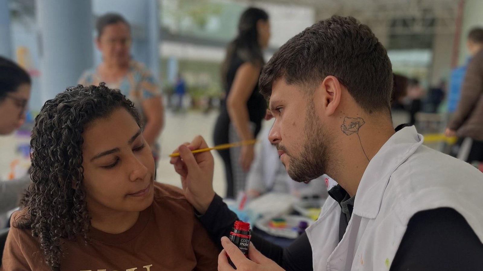 Saúde Mais Inclusiva: o próximo curso da Escola de Inclusão ensina a diminuir as barreiras no atendimento